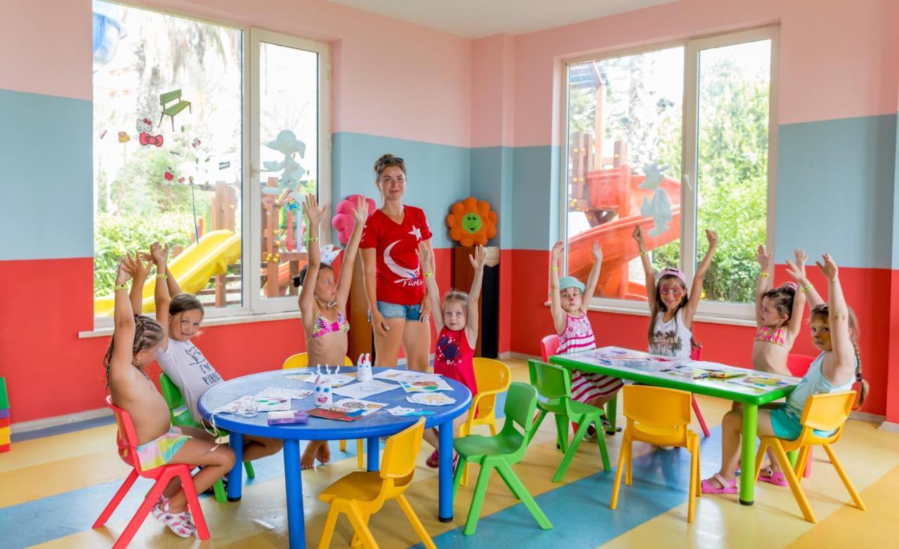 Holiday Park Resort Okurcalar Zewnętrze zdjęcie
