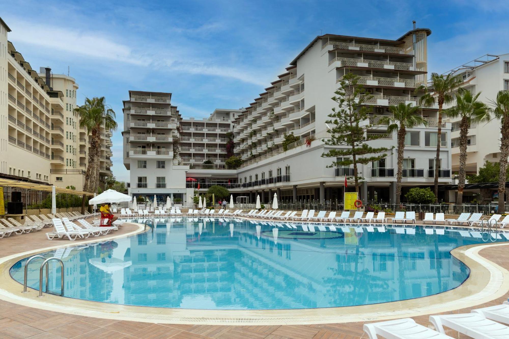 Holiday Park Resort Okurcalar Zewnętrze zdjęcie